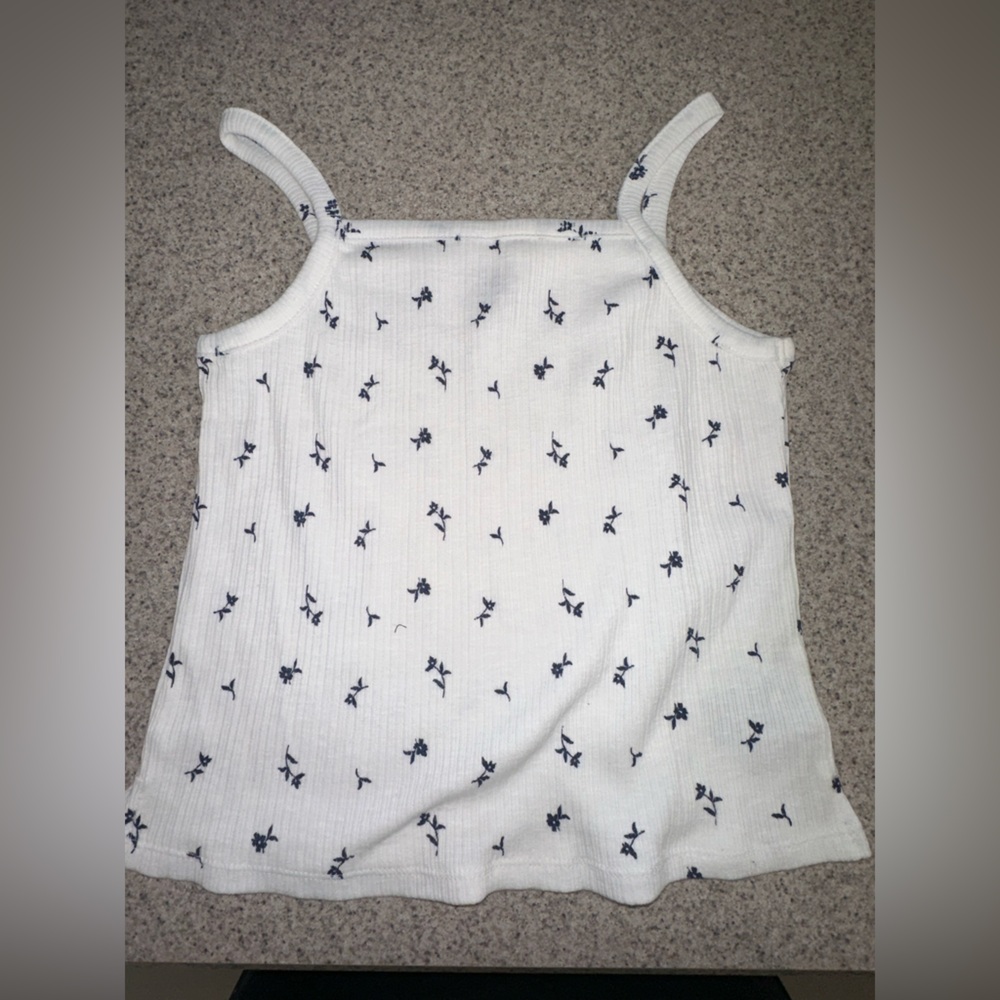 Girl’s Old Navy cropped tank size Large 10/12